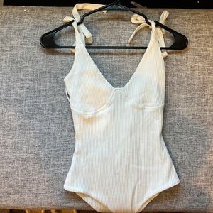 Princess Polly bodysuit!
